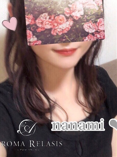 小桜 ななみ